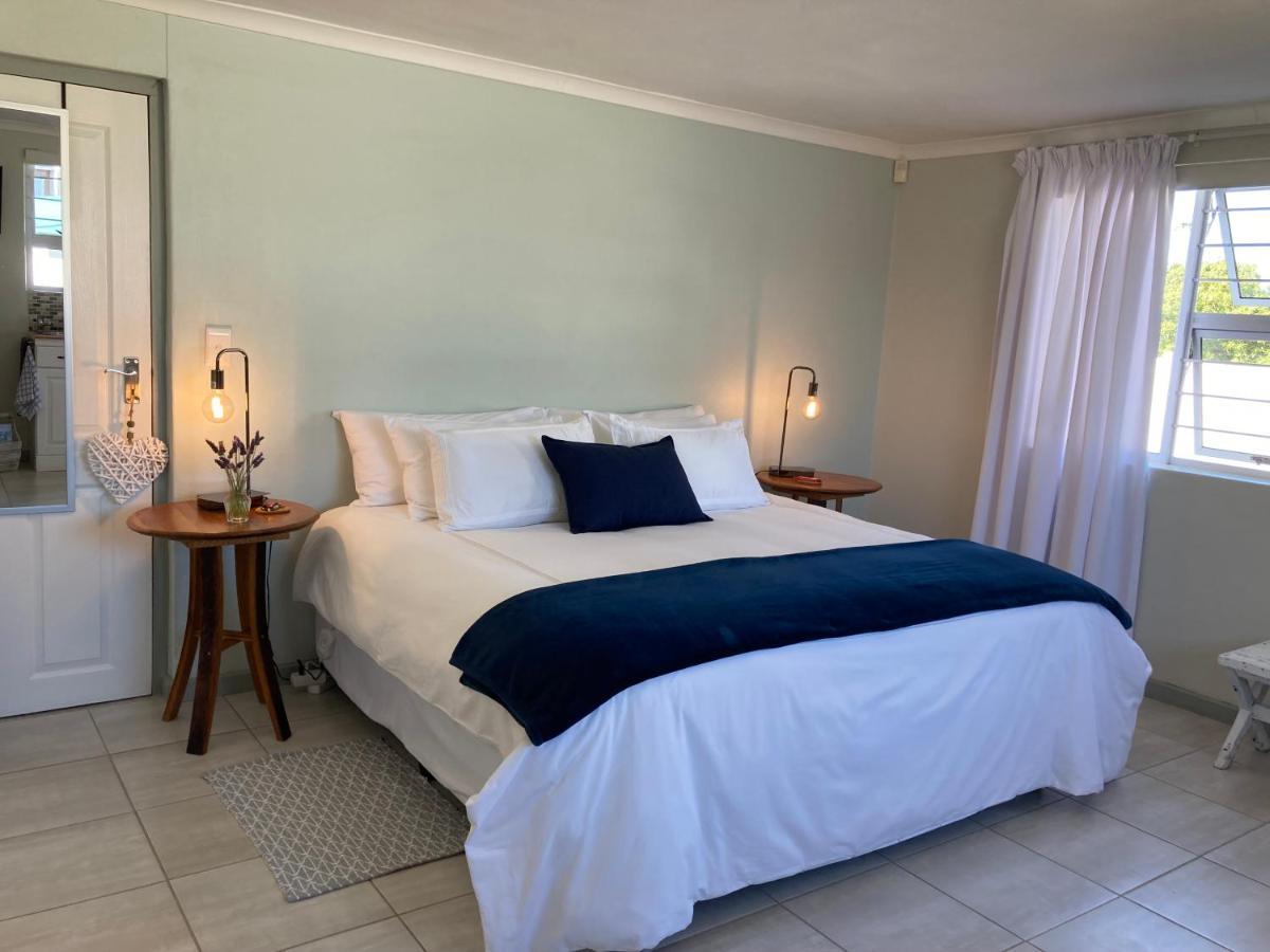 C-Pampoentjie Apartment Struisbaai Luaran gambar